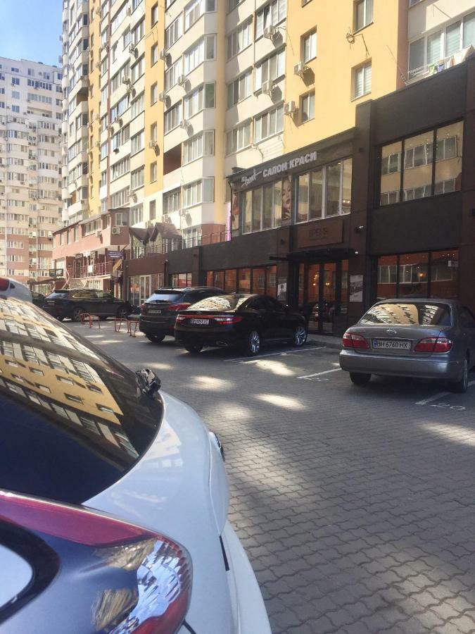 Квартира В Жилом Комплексе Левитана,Массив Радужный Oděsa Exteriér fotografie
